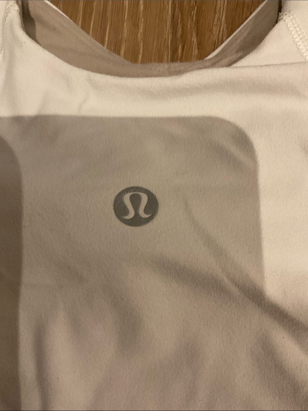 Lululemon Women's White V-Neck Cropped Tank Top - Picture 3 of 3